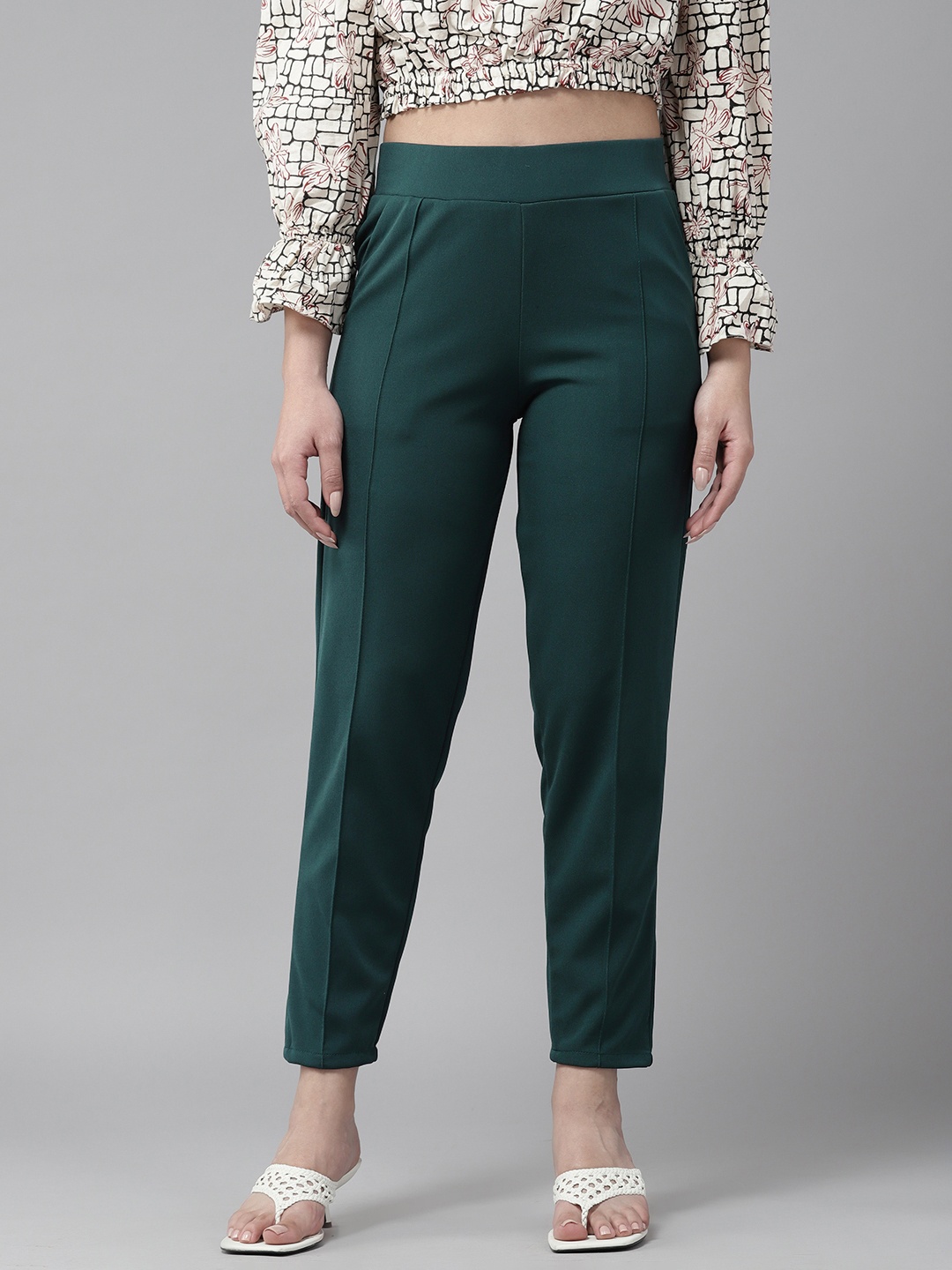 

Aarika Solid Chambray Cropped Palazzos, Green