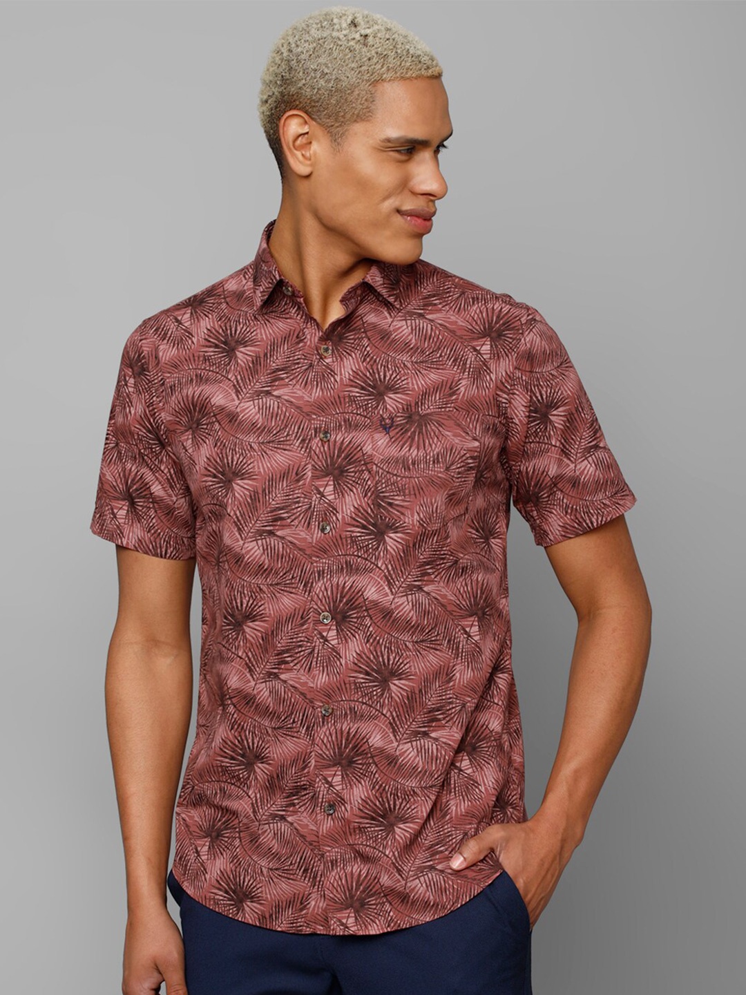 

Allen Solly Men Floral Printed Slim Fit Casual Cotton Shirt, Pink
