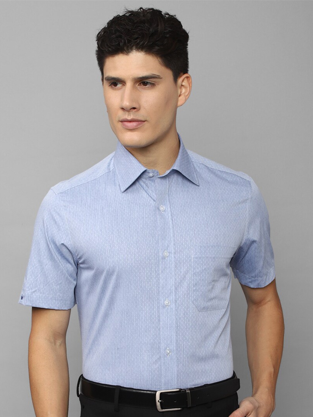 

Louis Philippe Men Printed Formal Cotton Shirt, Blue