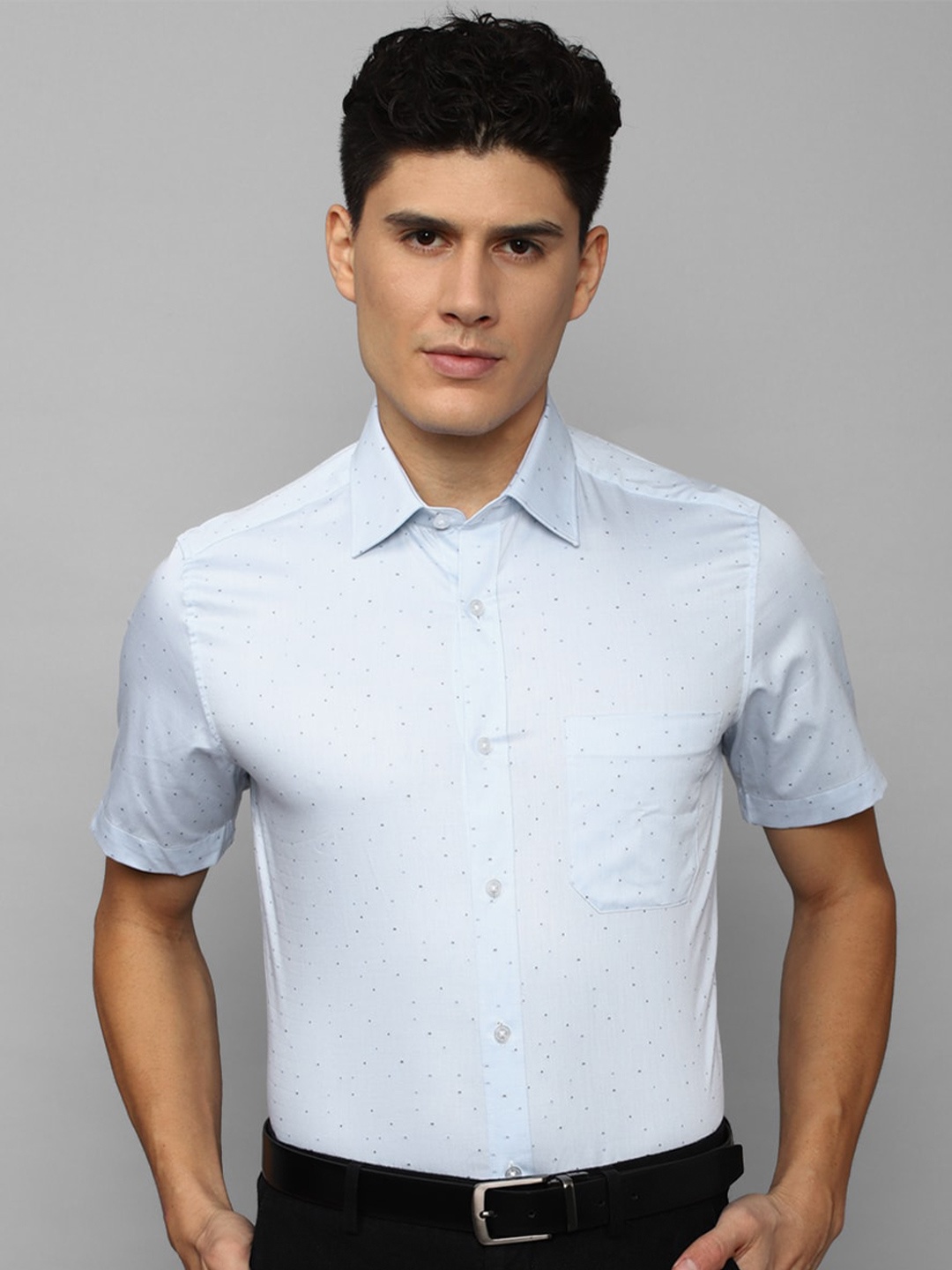 

Louis Philippe Men Printed Formal Cotton Shirt, Blue
