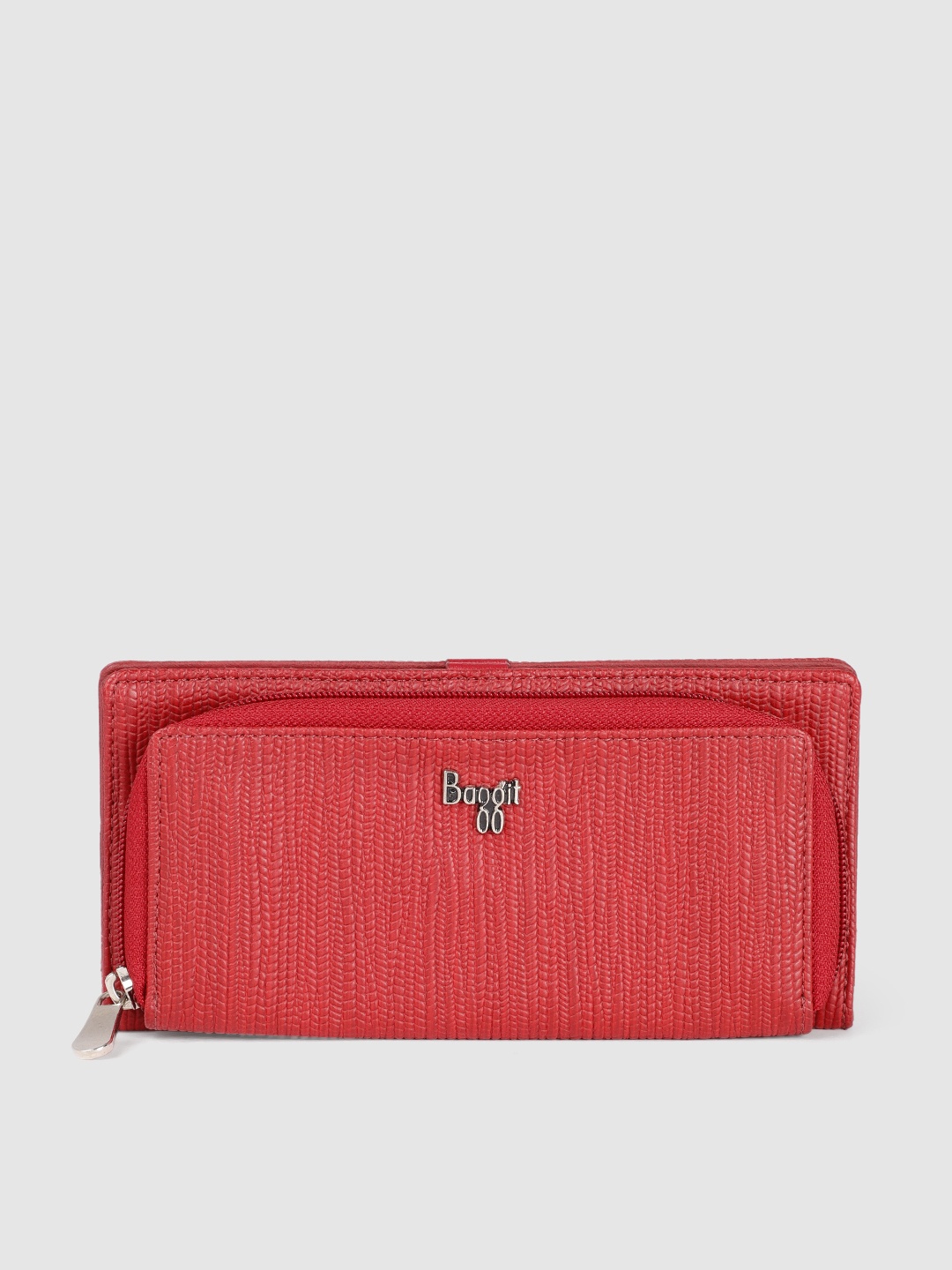 

Baggit Women Textured Two Fold Wallet, Red