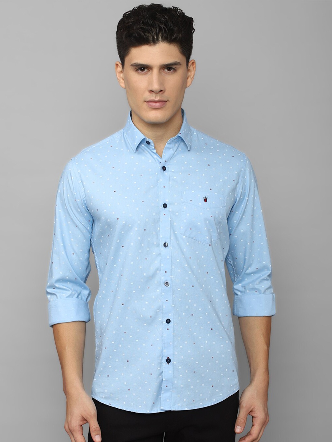 

Louis Philippe Sport Men Slim Fit Printed Casual Pure Cotton Shirt, Blue