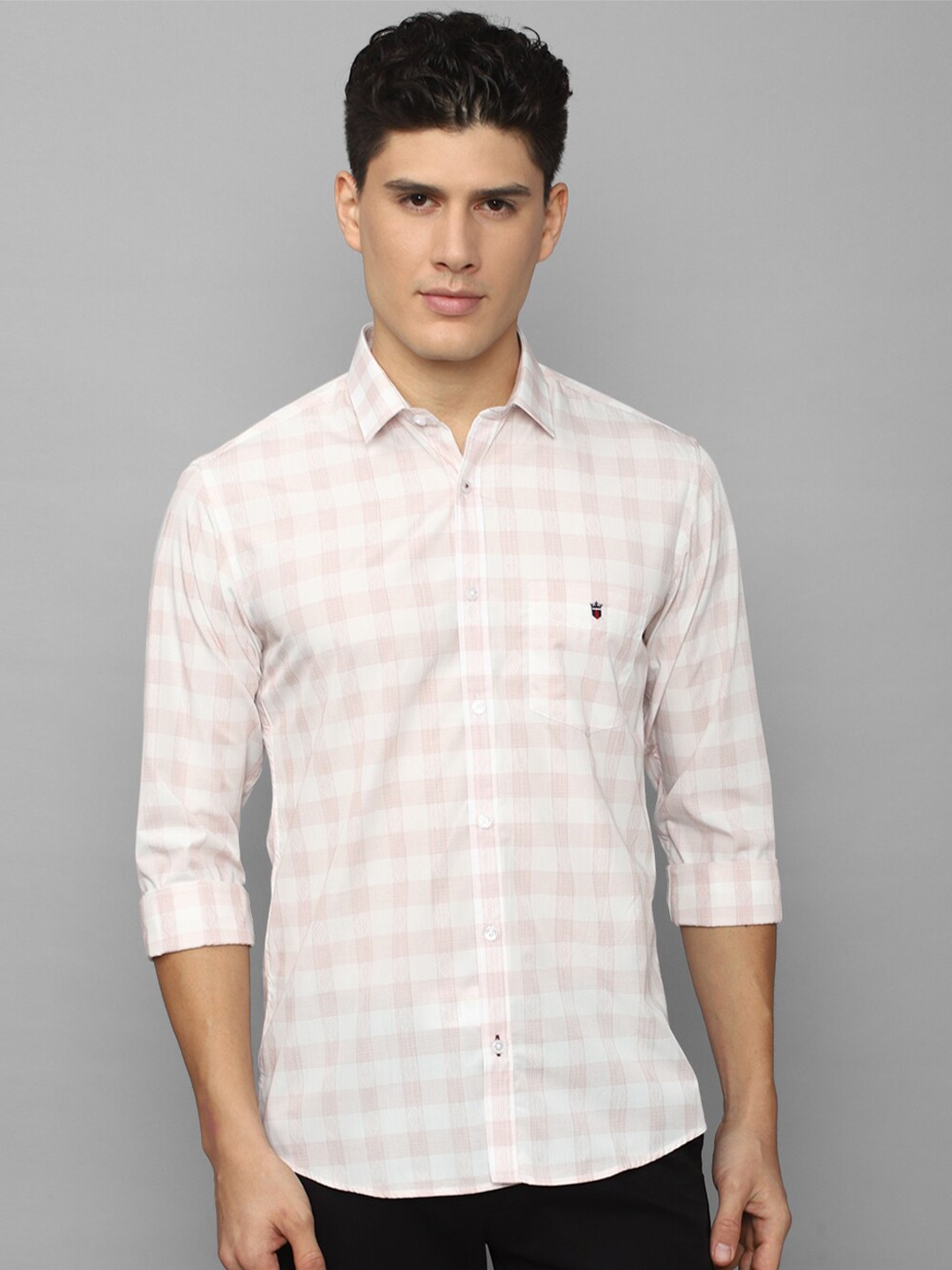 

Louis Philippe Sport Men Slim Fit Checked Casual Shirt, Beige