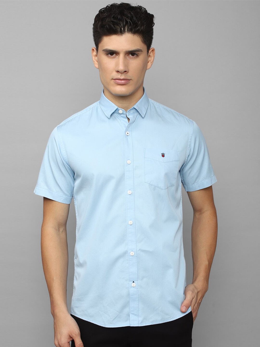 

Louis Philippe Sport Men Slim Fit Casual Cotton Shirt, Blue