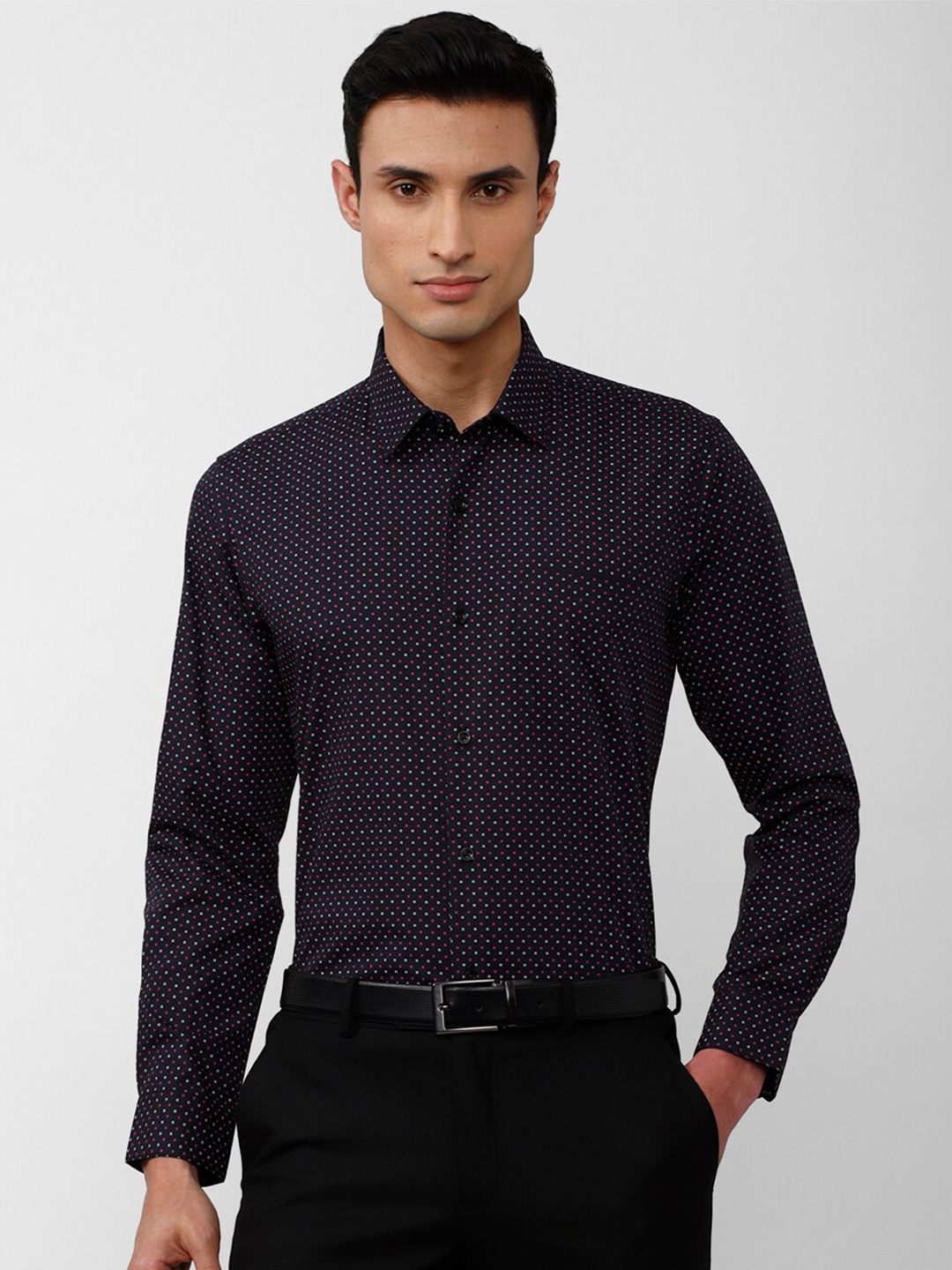

Peter England Men Printed Cotton Formal Shirt, Black
