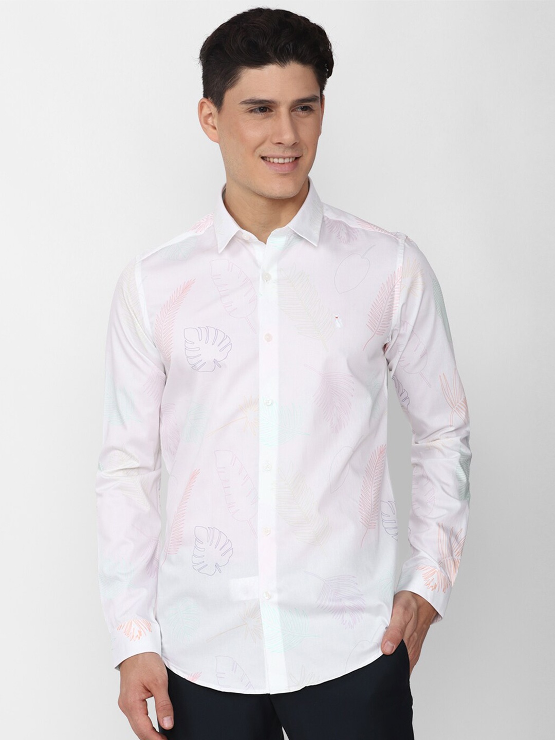 

SIMON CARTER LONDON Men Printed Slim Fit Cotton Casual Shirt, White