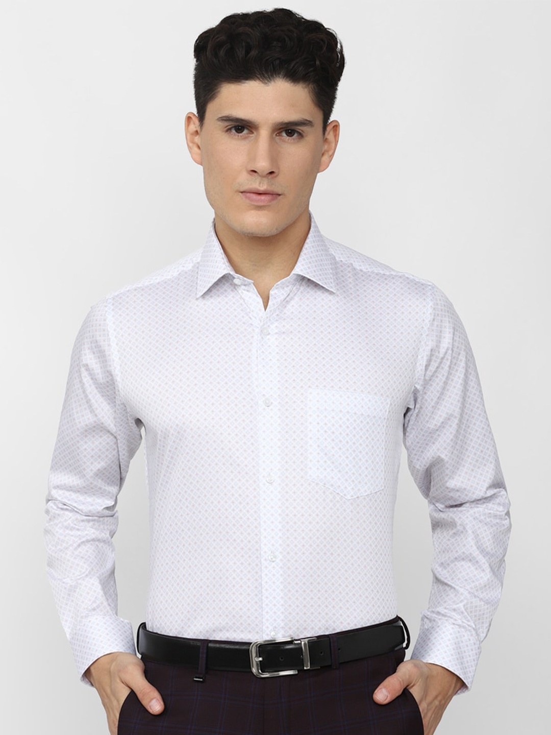 

Van Heusen Men Printed Formal Pure Cotton Shirt, White