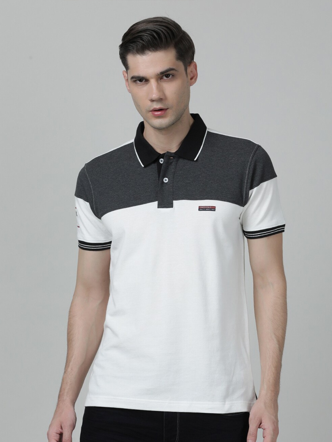 

Crocodile Men Colourblocked Polo Collar Cotton T-shirt, White