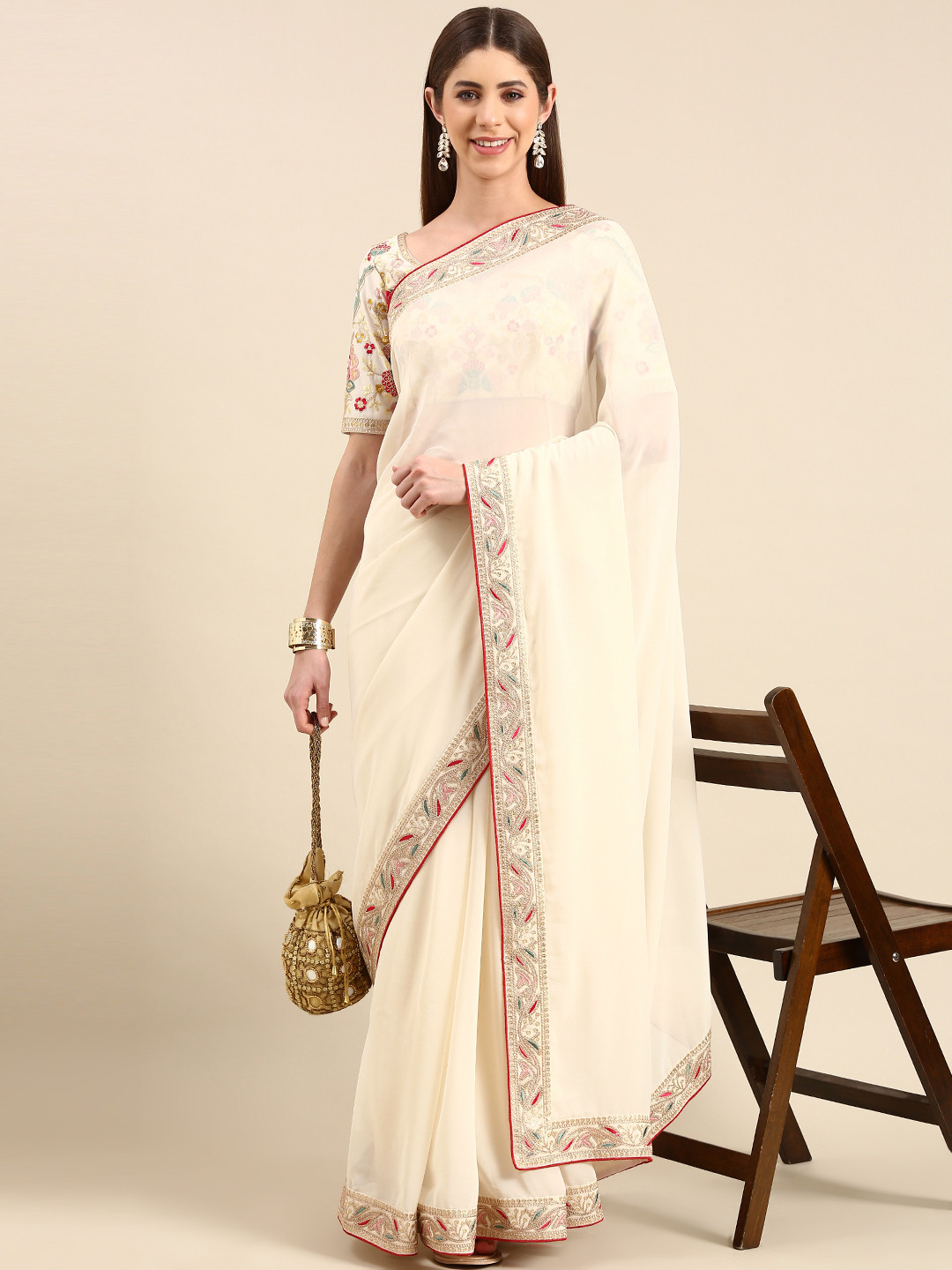 

LOOKNBOOK ART Sequinned Embroidered Saree, Cream