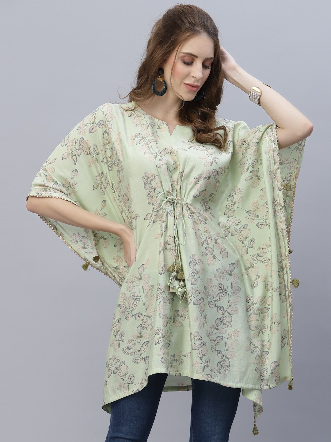 

TANKHI Women Floral Printed Notched Neck Kaftan, Green