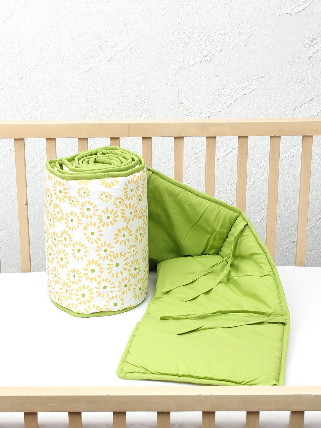 

House This Kids Flower Printed Pure Cotton Babushkas Bumper, Green