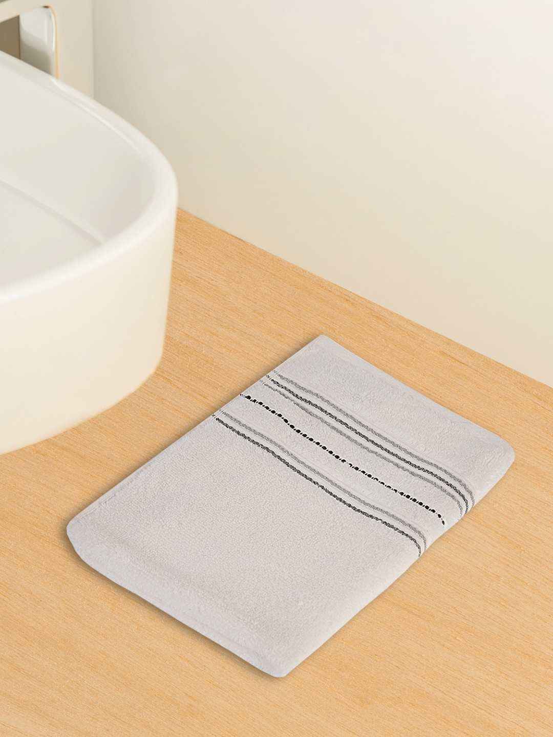 

HomeTown Nora Off-White 2 Pieces Striped 500 GSM Cotton Hand Towels