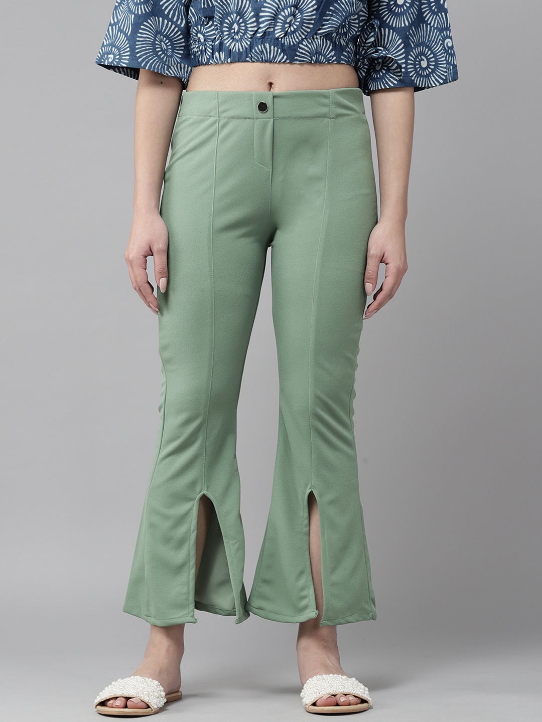 

Aarika Solid Flared Chambray Palazzos, Green