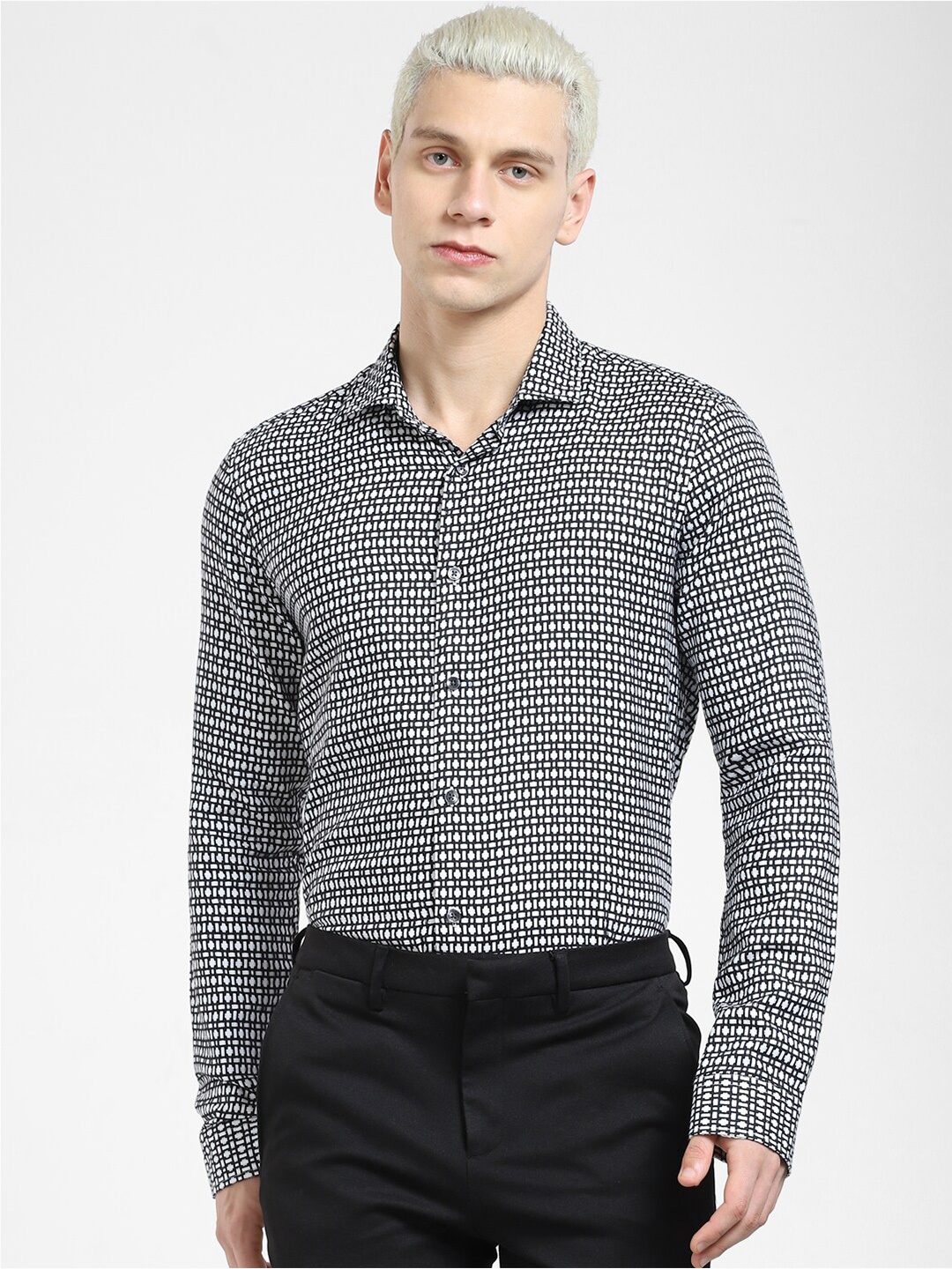 

Jack & Jones Men Slim Fit Geometric Printed Formal Cotton Shirt, Black