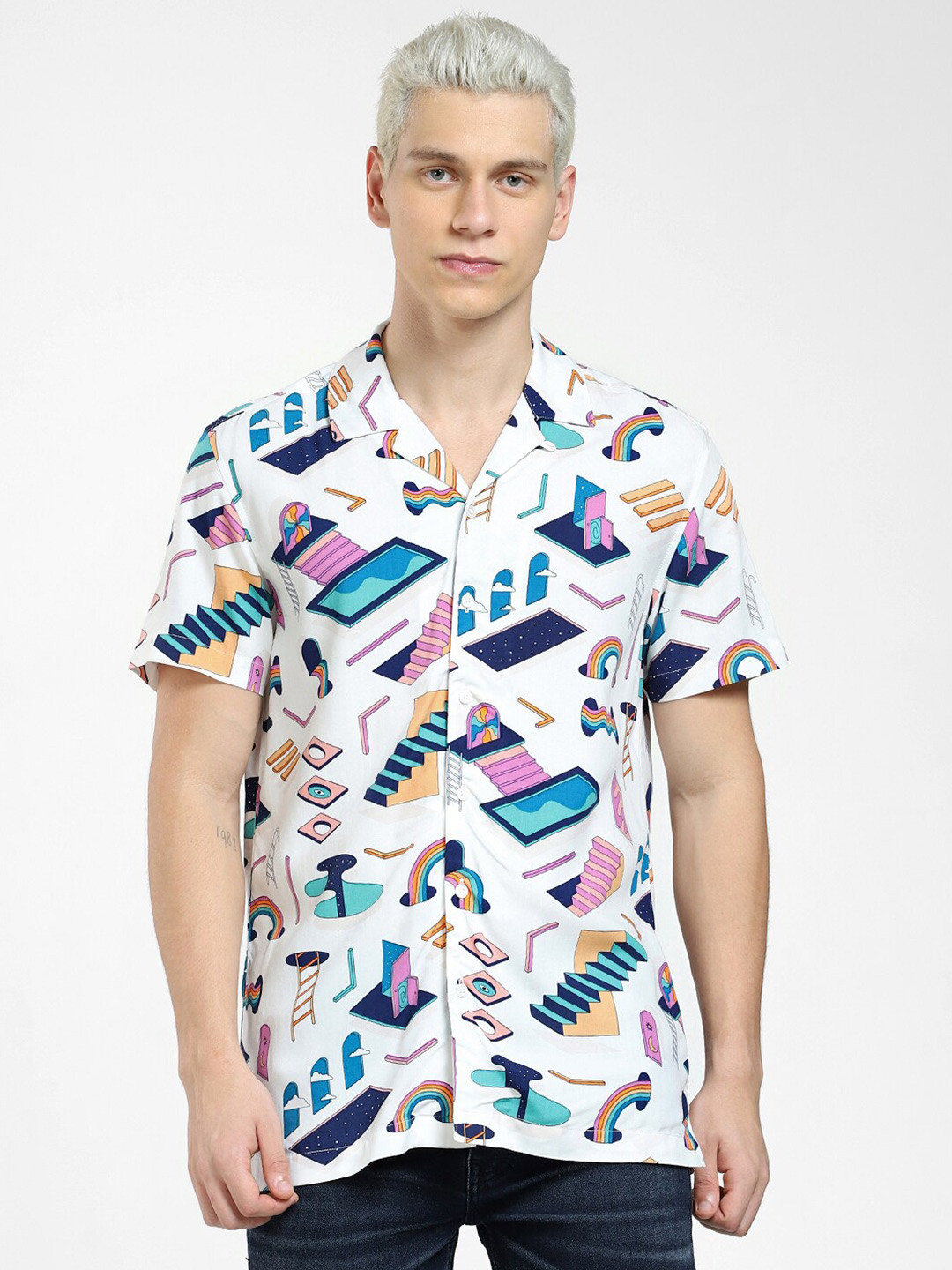 

Jack & Jones Men Spread Collar Graphic Printed Casual Shirt, White