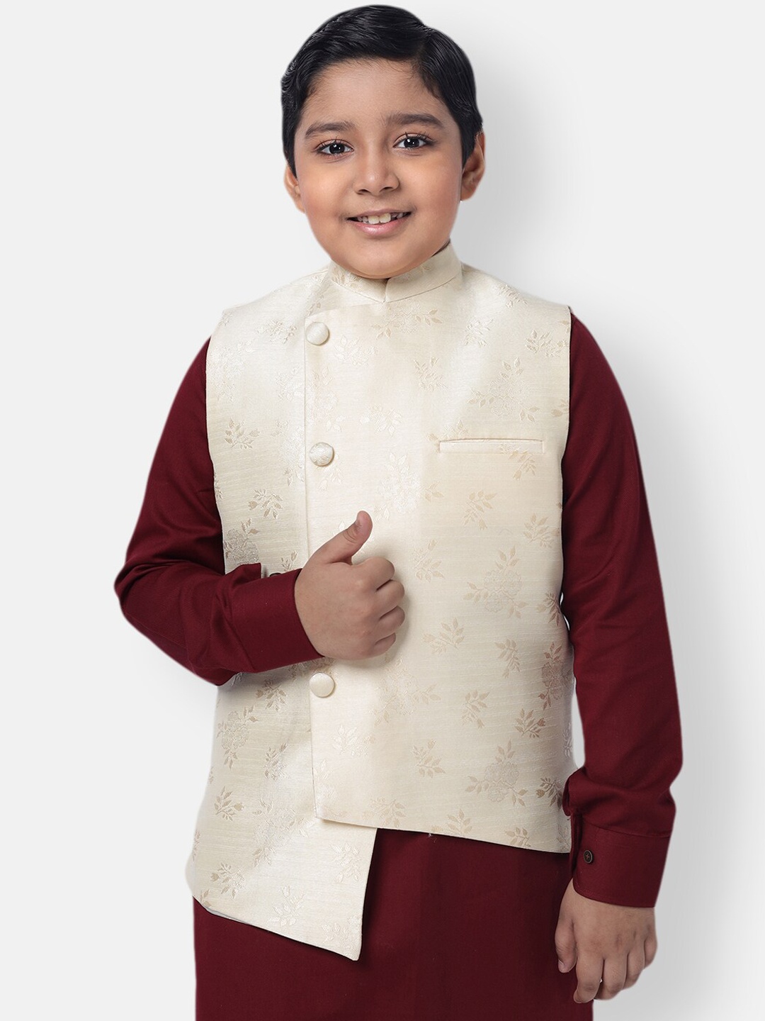 

NAMASKAR Boys Printed Pure Silk Nehru Jacket, Gold