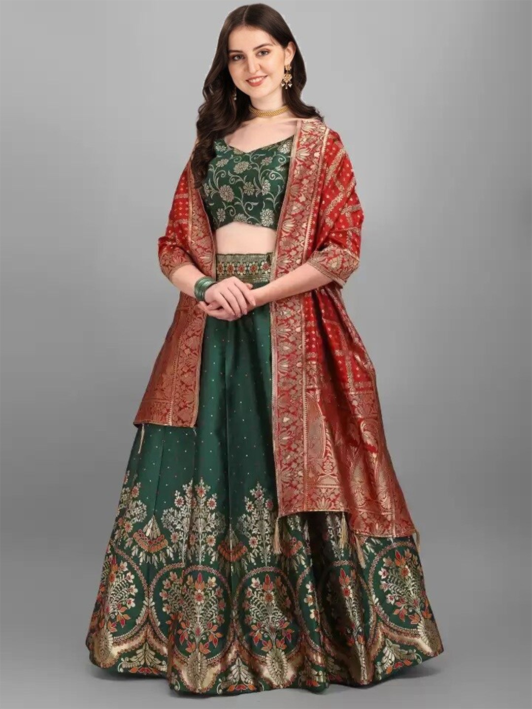 

Fashionuma Semi-Stitched Lehenga & Unstitched Blouse With Dupatta, Green