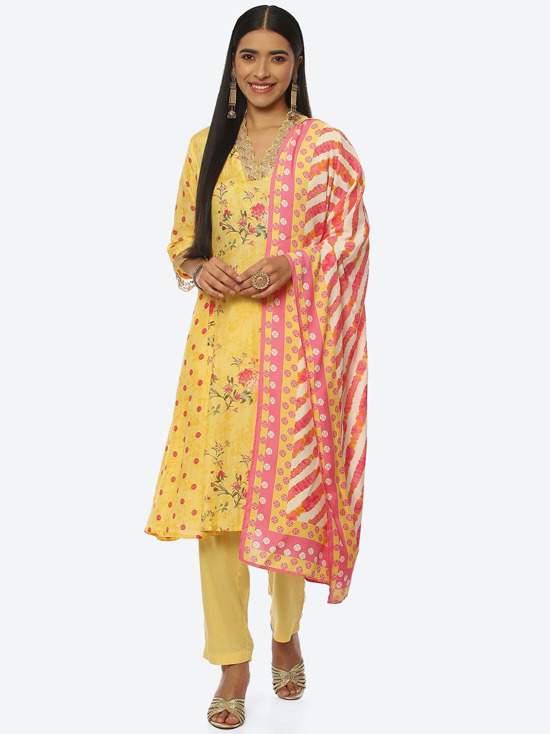 

Biba Floral Printed Kurta with Palazzos, Yellow