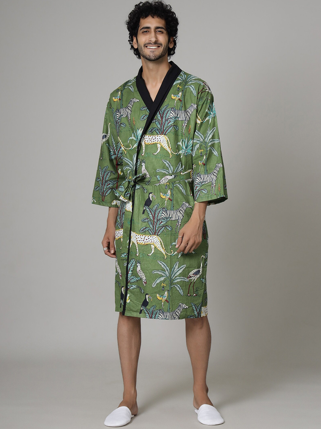 

HANDICRAFT PALACE Men Printed Pure Cotton Bath Robe, Green