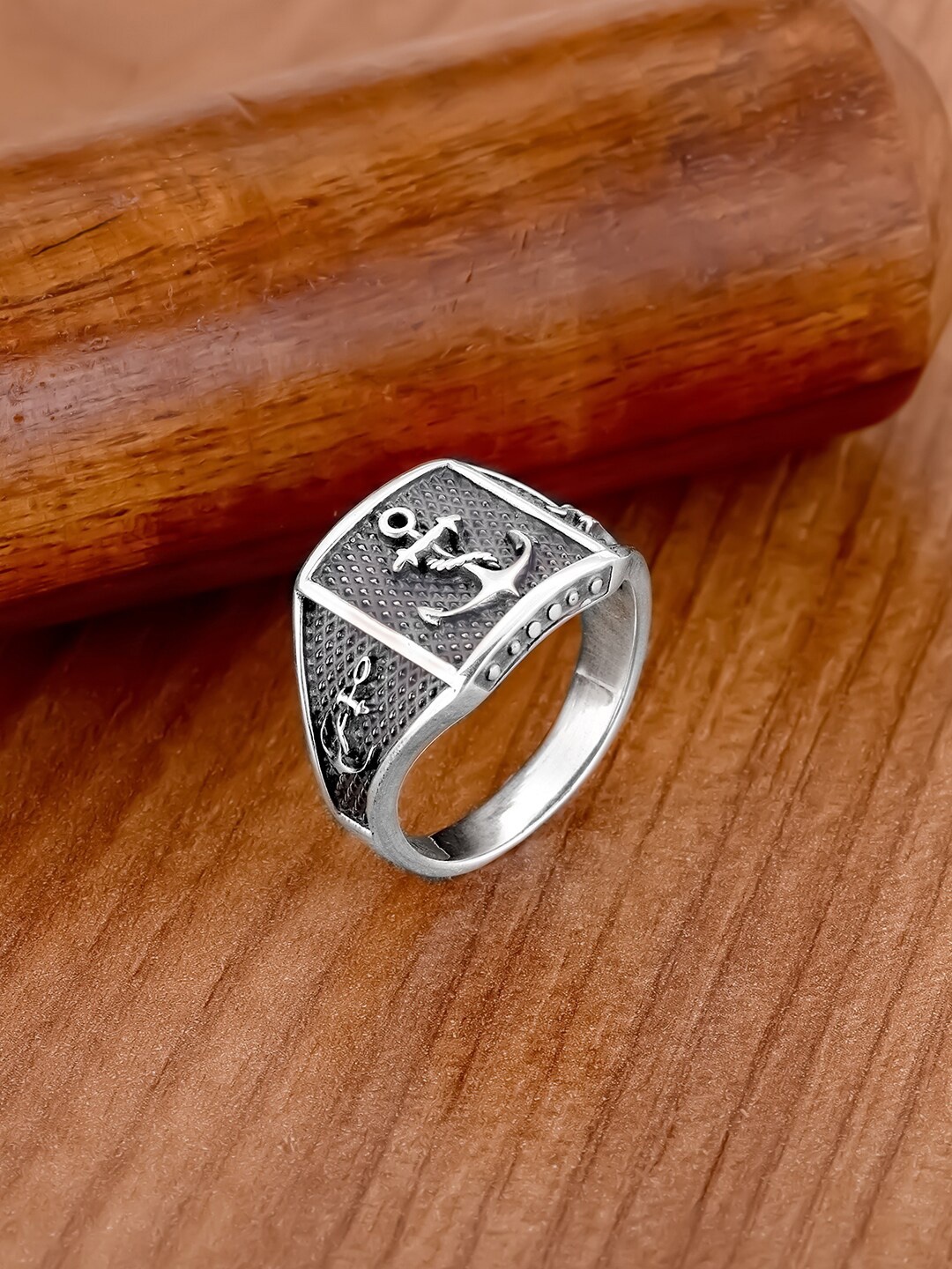 

GIVA Men Sterling Silver Oxidised Adjustable Anchor Ring