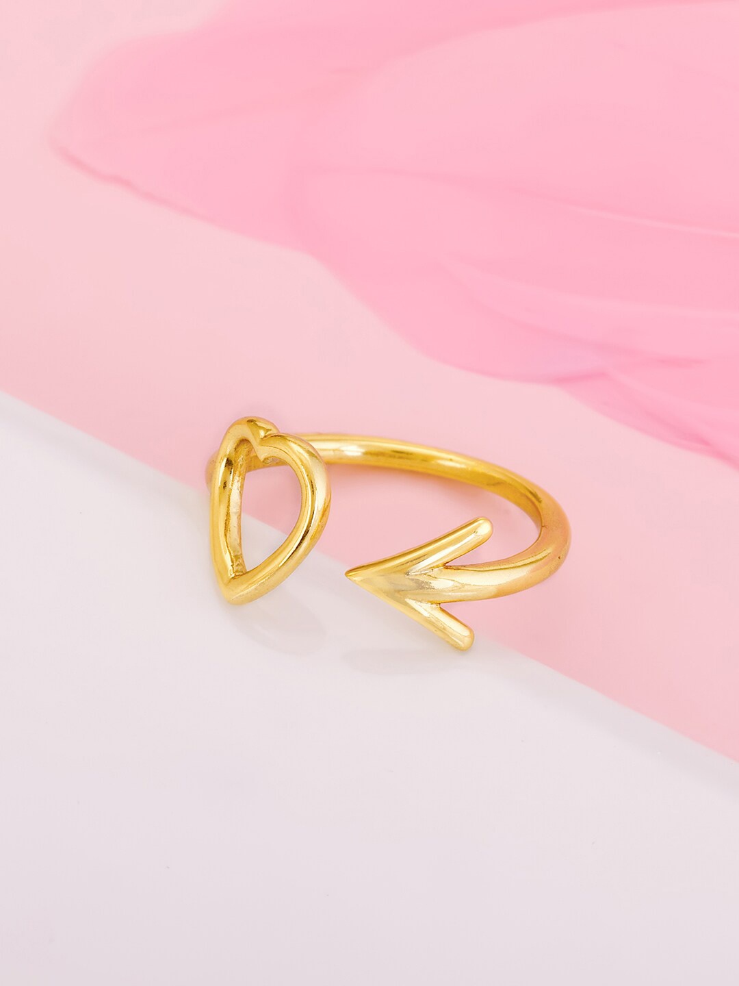

GIVA 925 Sterling Silver Gold-Plated Cupid Love Finger Ring