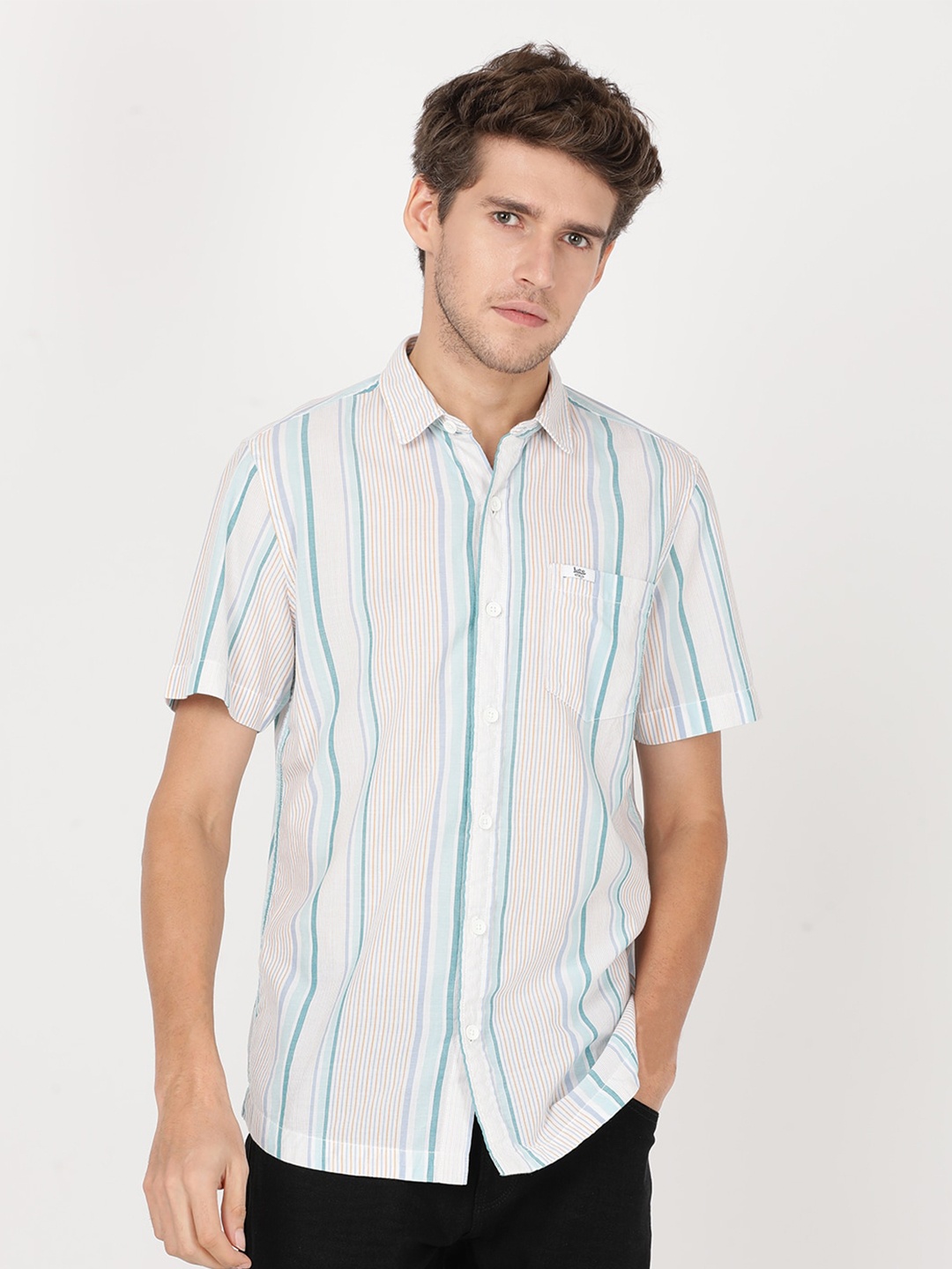 

Lee Men Slim Fit Striped Casual Cotton Shirt, Blue