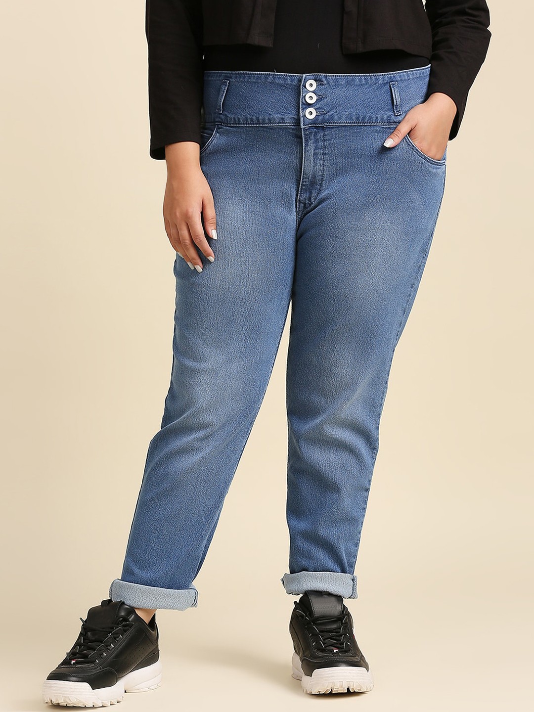 

Turning Blue Women Plus Size Slim Fit High-Rise Light Fade Stretchable Cotton Jeans
