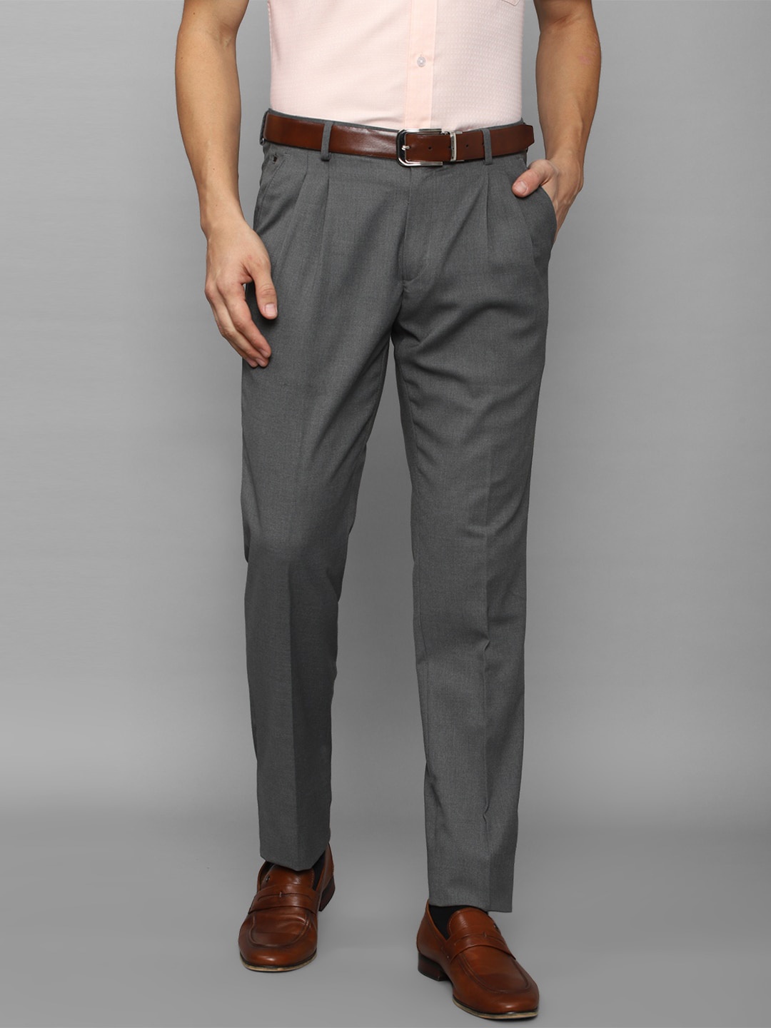 

Louis Philippe Men Pleated Formal Trousers, Grey