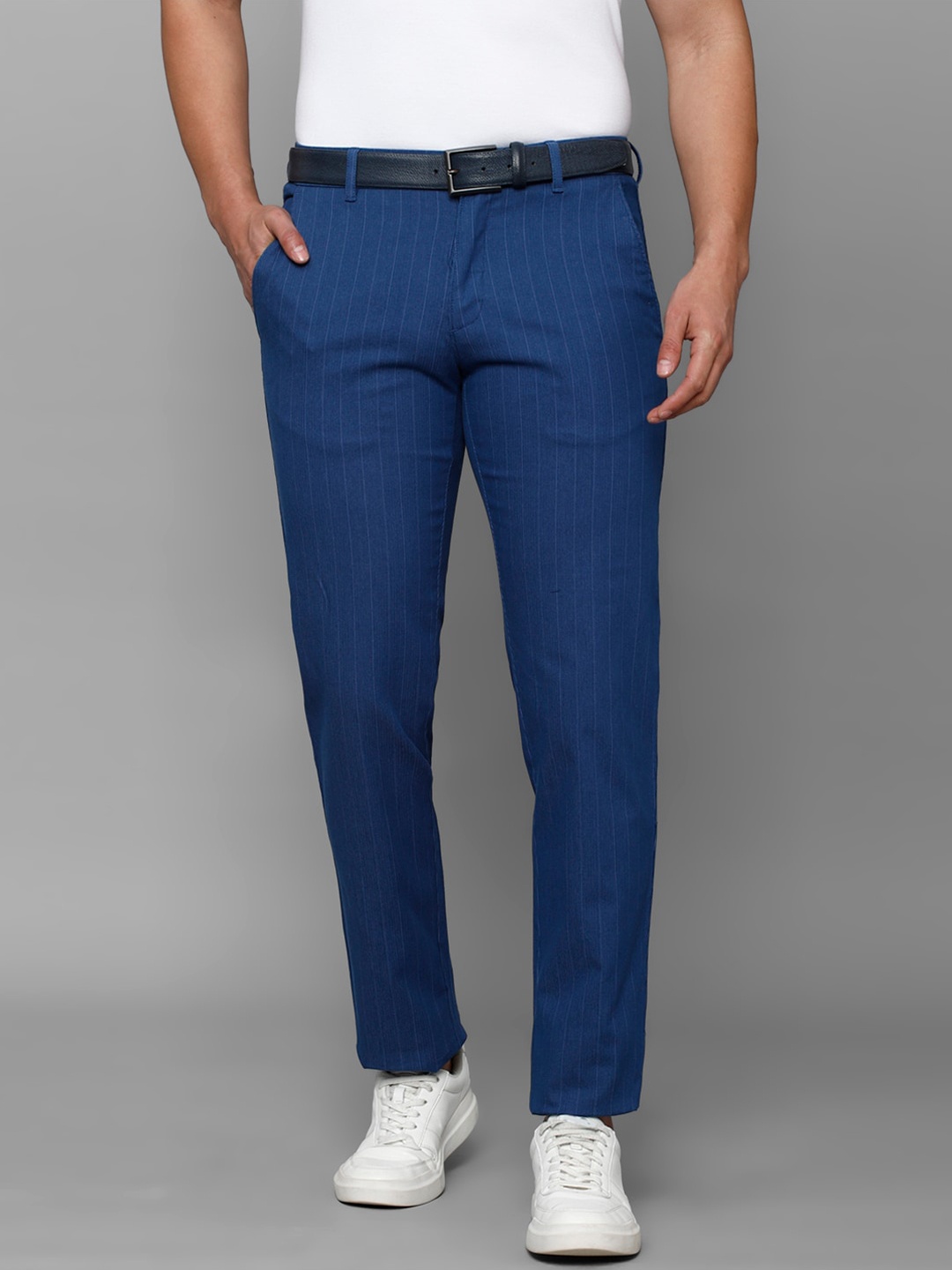 

Louis Philippe Sport Men Striped Slim Fit Knitted Regular Trousers, Blue