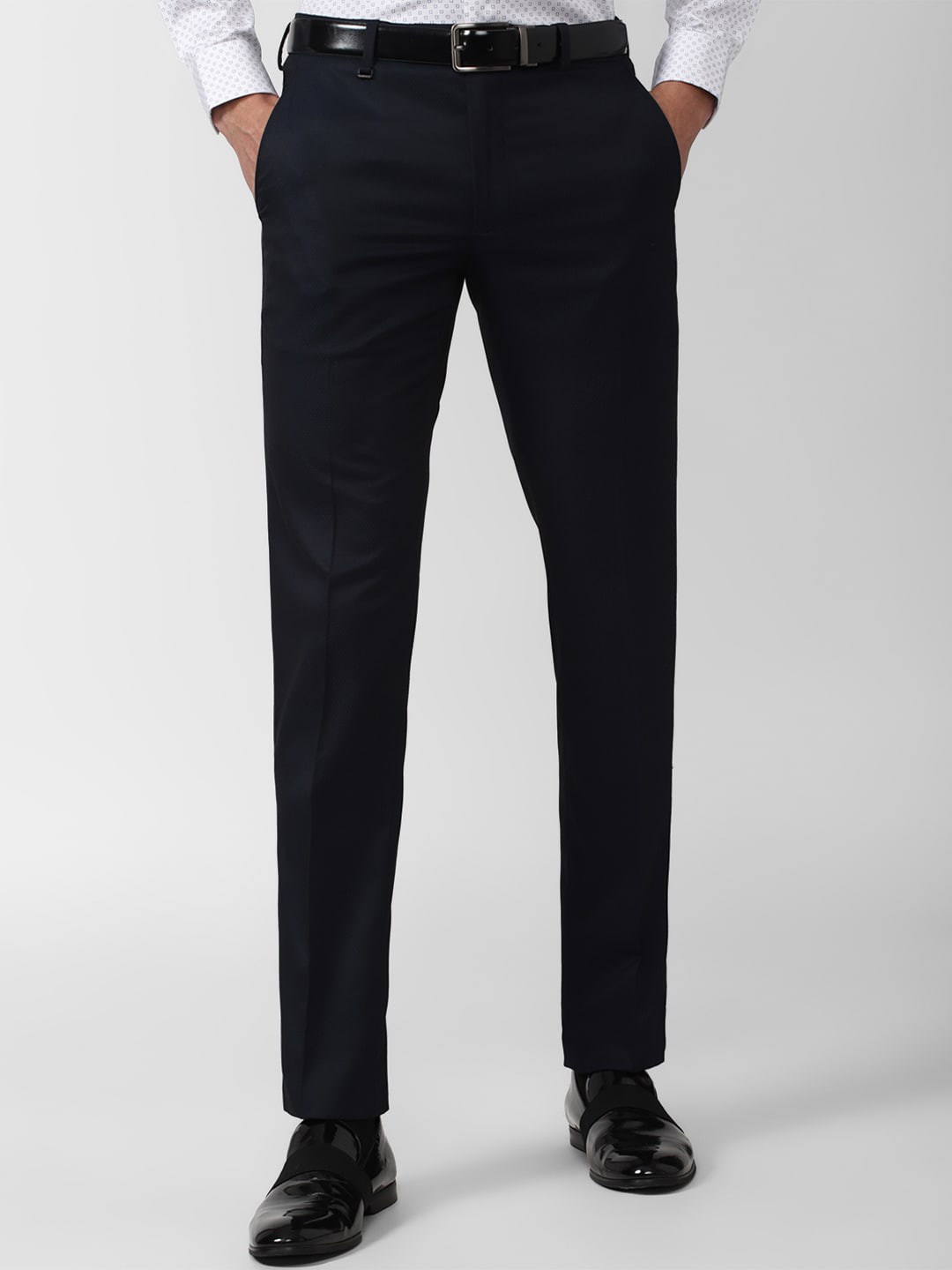 

Van Heusen Men Slim Fit Formal Trousers, Navy blue