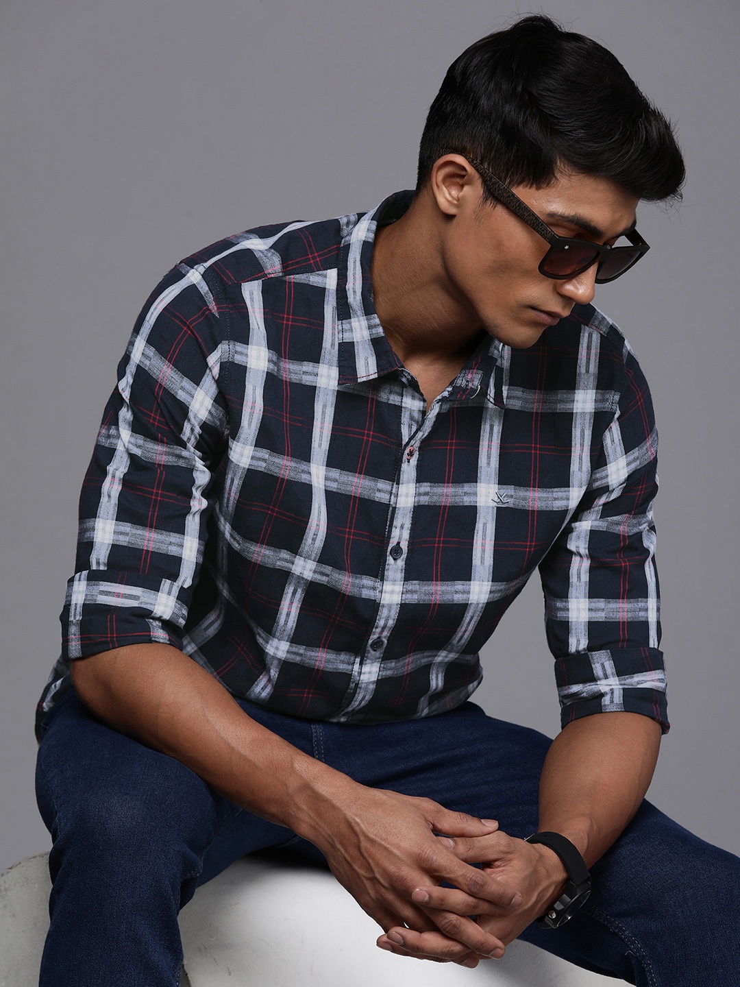 

WROGN Slim Fit Tartan Checked Casual Shirt, Navy blue