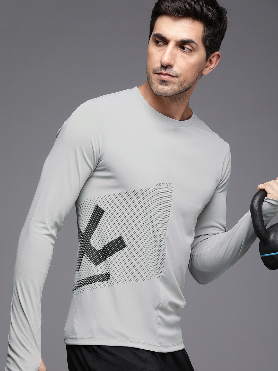 

WROGN ACTIVE Men Dry Pro Brand Logo Printed Slim Fit Sports T-shirt, Grey