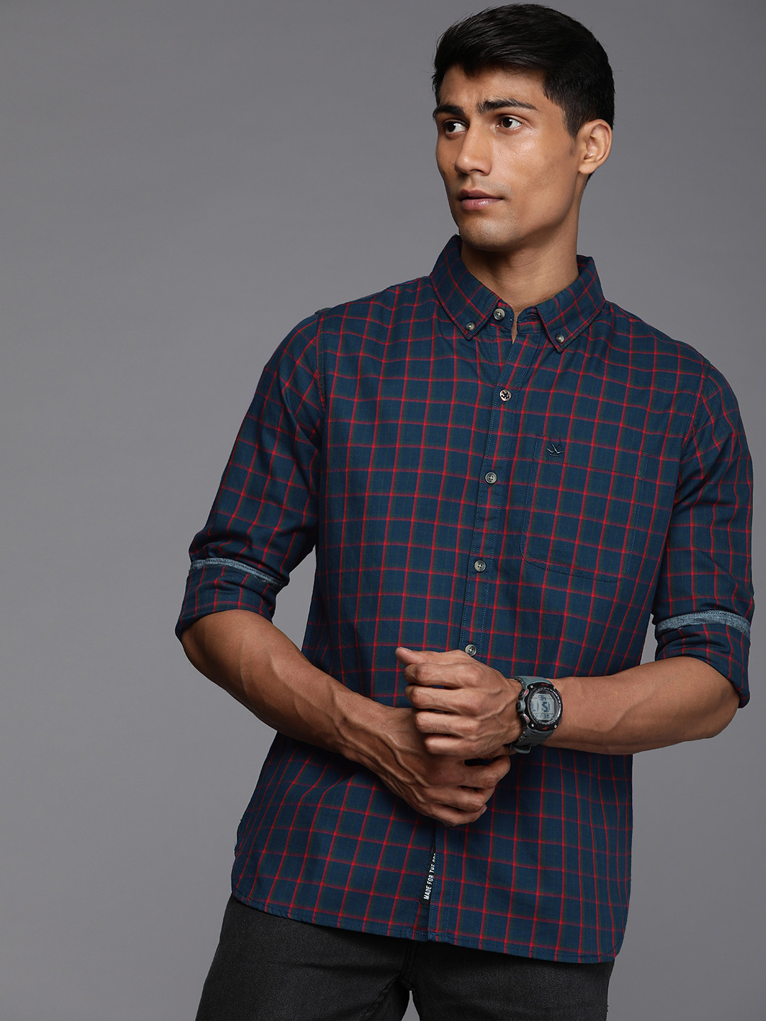 

WROGN Men Pure Cotton Slim Fit Checked Casual Shirt, Navy blue