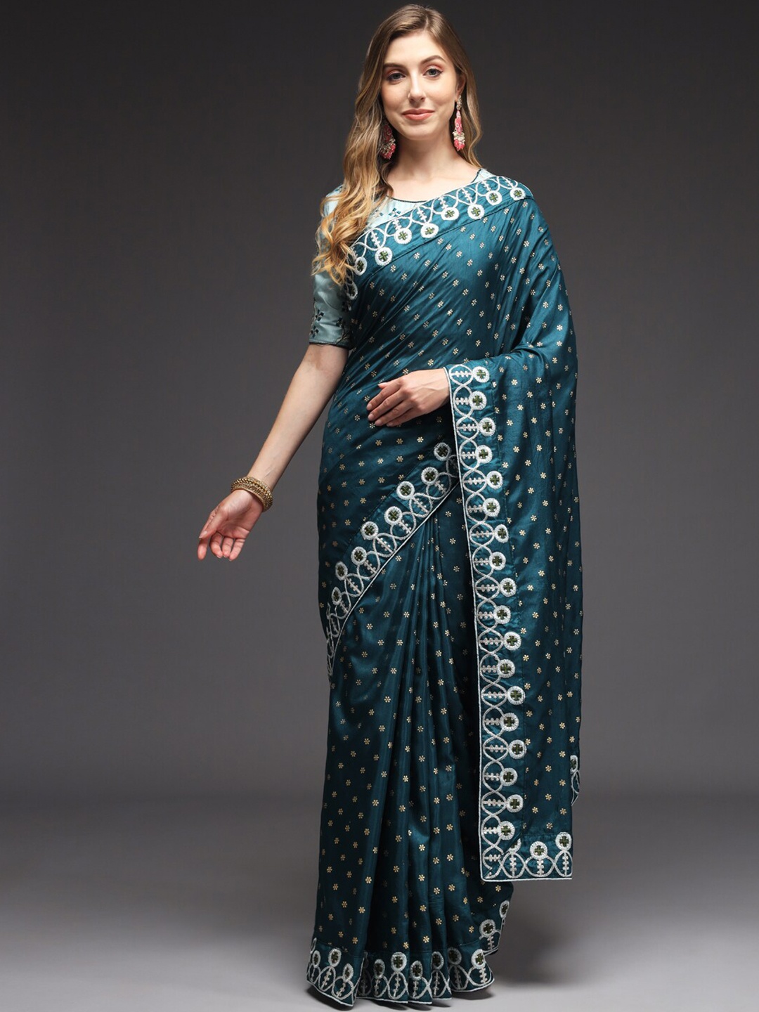 

Sitaram Designer Floral Printed Saree, Teal