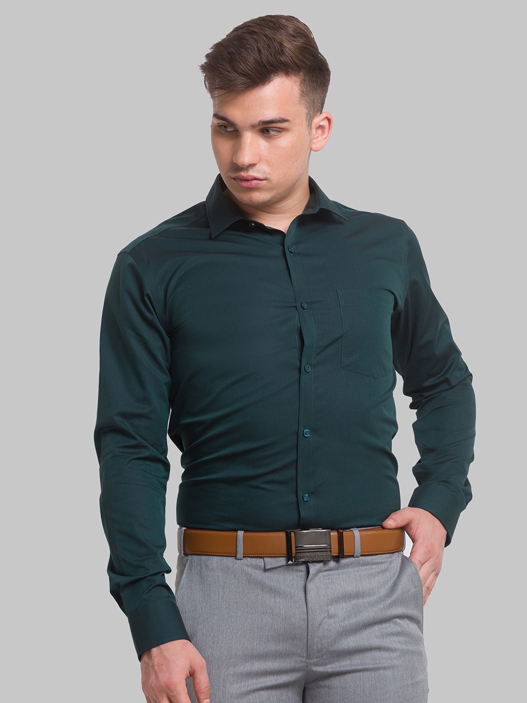 

Park Avenue Men Slim Fit Formal Cotton Shirt, Green