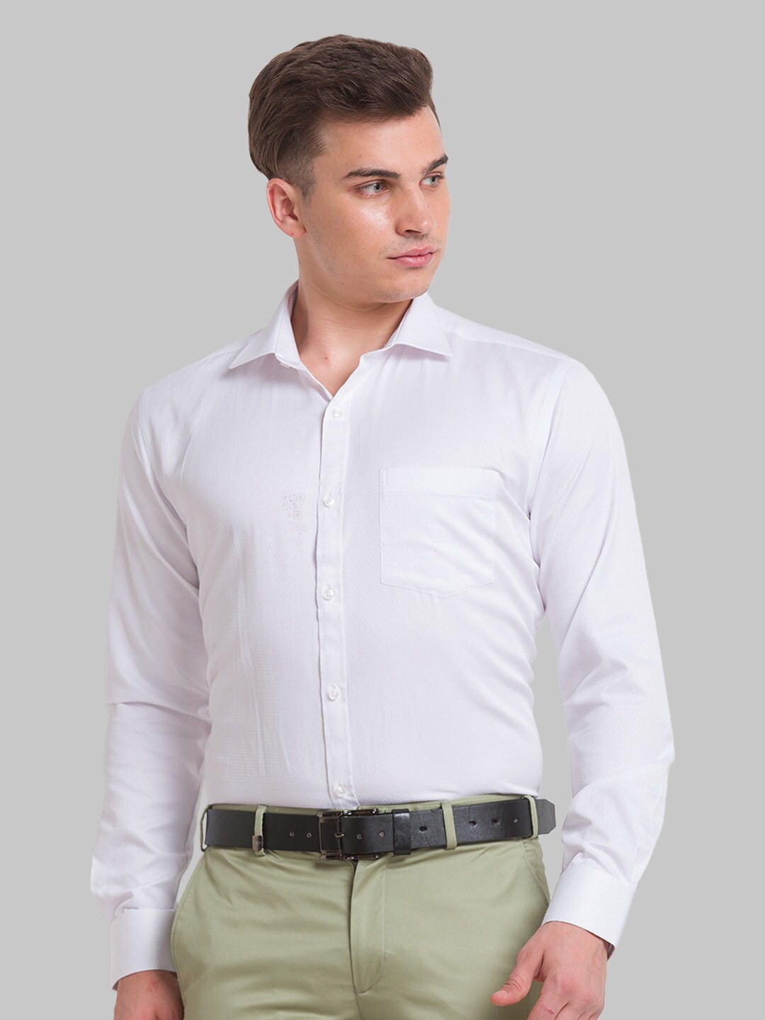 

Park Avenue Men Spread Collar Slim Fit Formal Cotton Shirt, White
