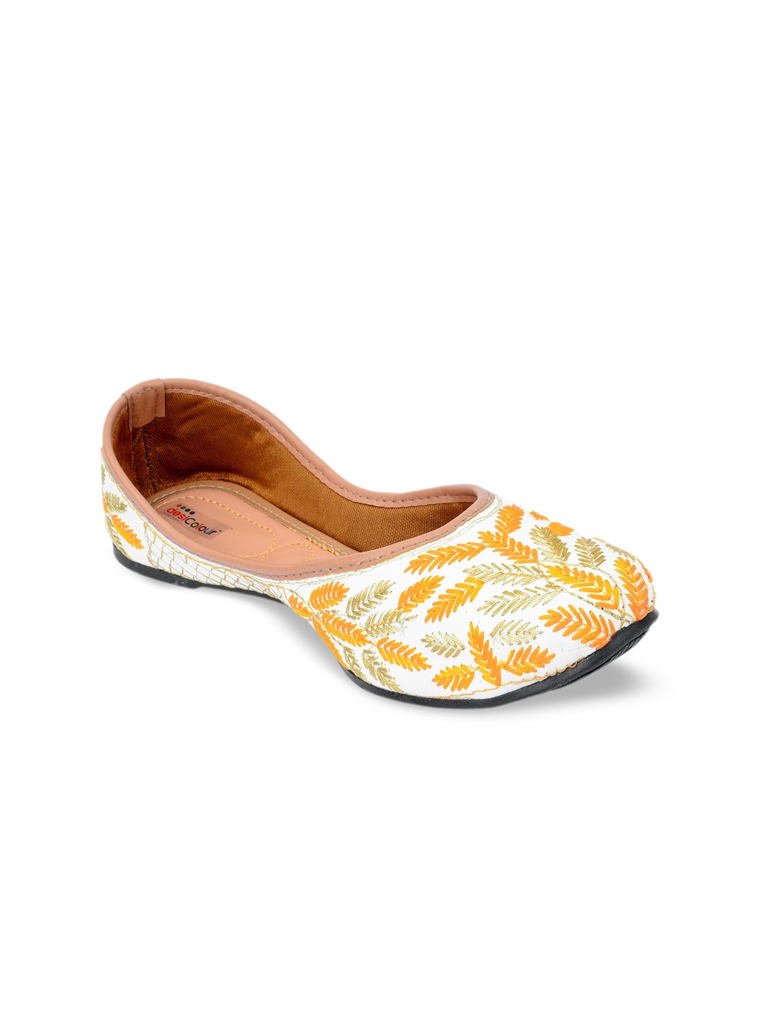 

DESI COLOUR Women Ethnic Embellished Square Toe Mojaris, Yellow