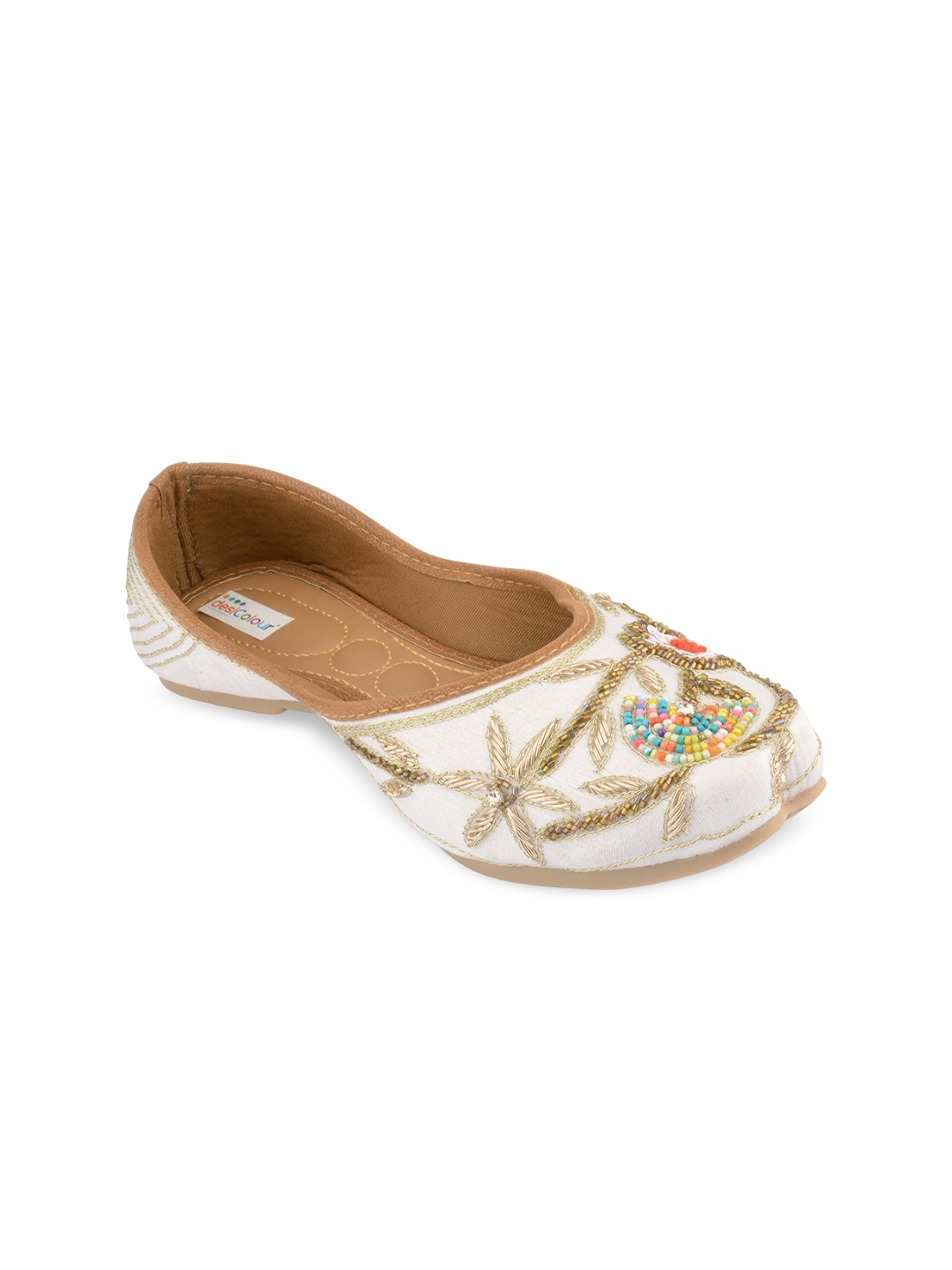 

DESI COLOUR Women Embellished Ethnic Mojaris, Off white