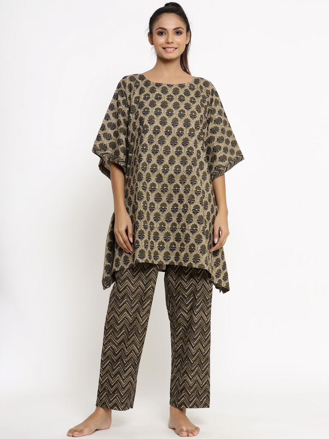 

kipek Women Ethnic Motifs Printed Pure Cotton Kaftan Night Suit, Brown