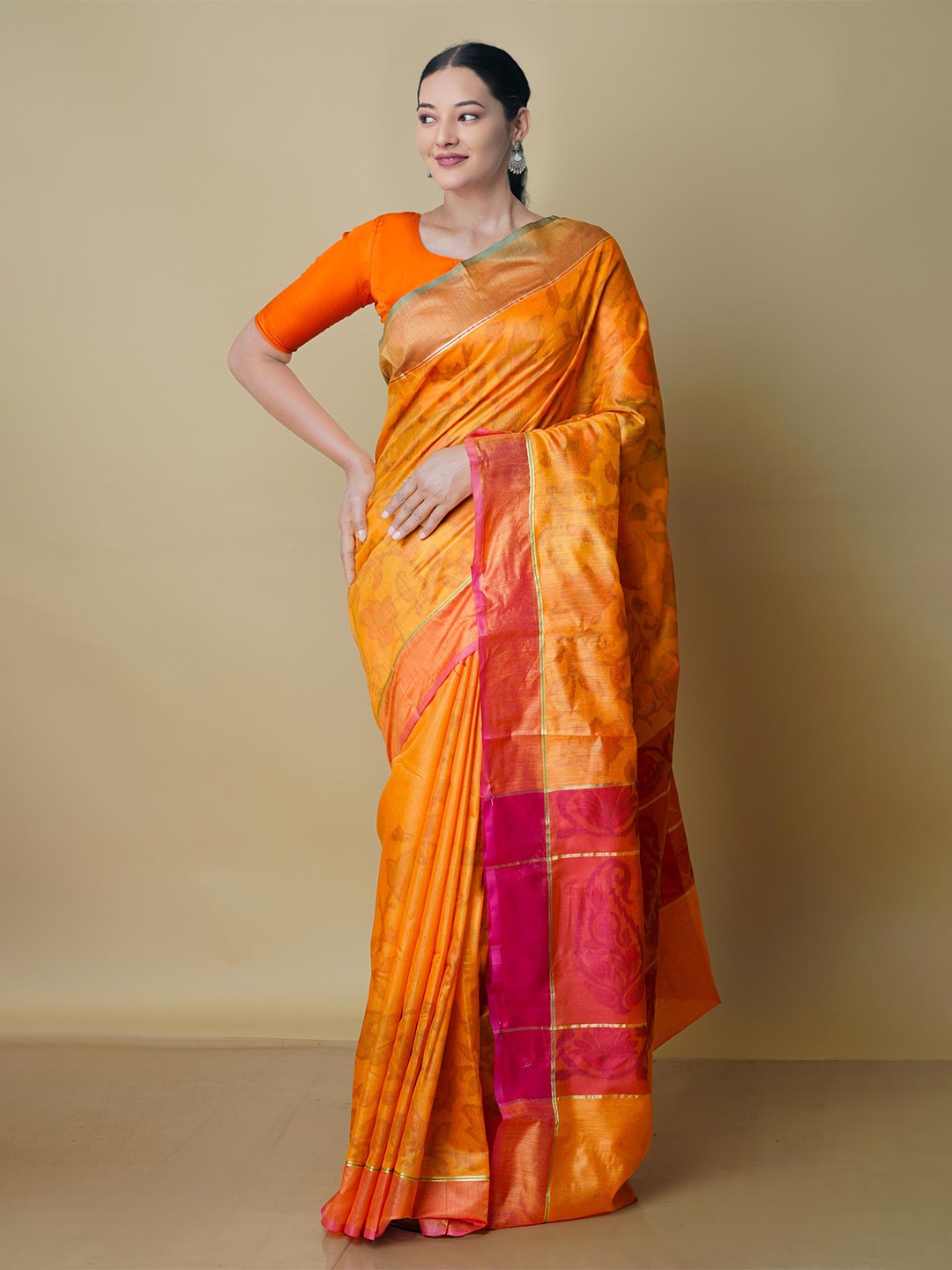 

Unnati Silks Ethnic Motifs Silk Cotton Chanderi Saree, Yellow