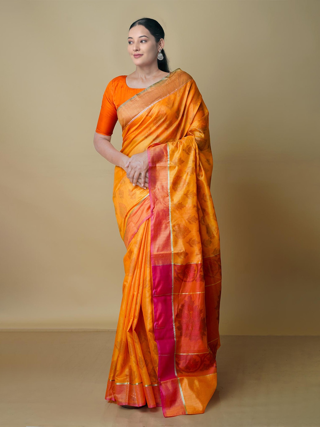 

Unnati Silks Ethnic Motifs Zari Silk Cotton Chanderi Saree, Yellow