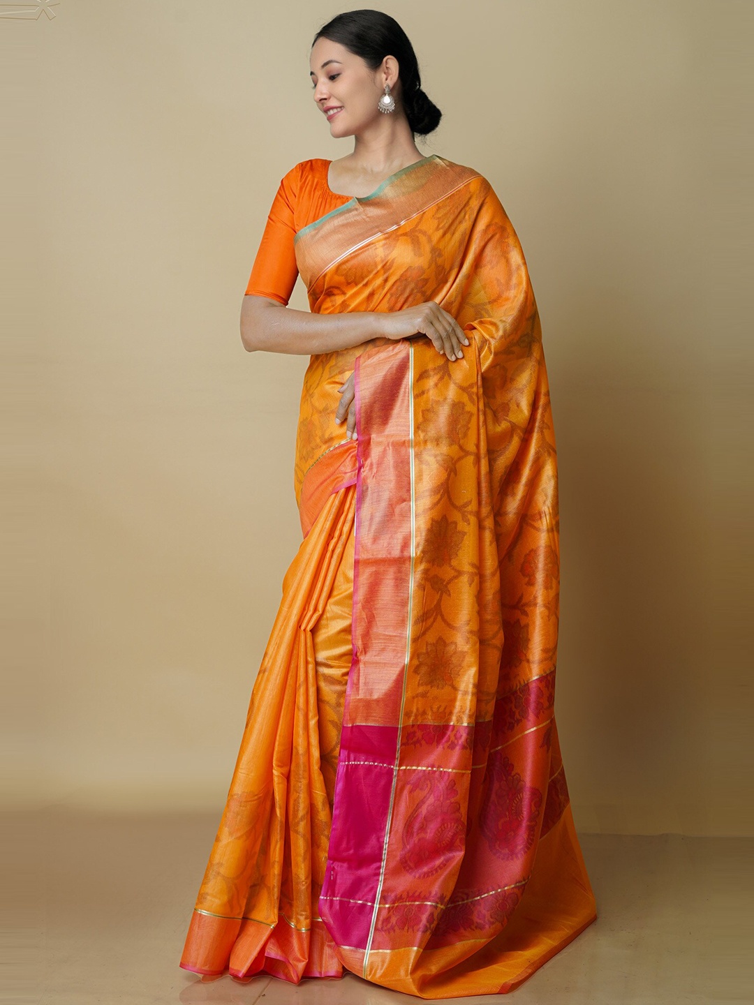 

Unnati Silks Ethnic Motifs Printed Chanderi Saree, Yellow