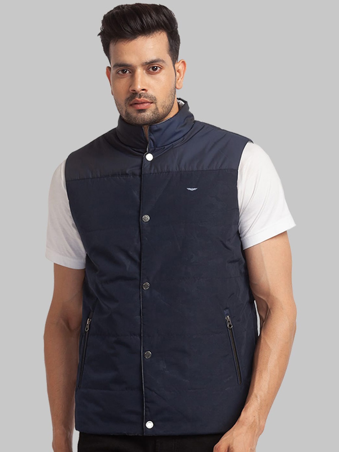 

Park Avenue Men Camouflage Printed Sleeveless Padded Jacket, Navy blue