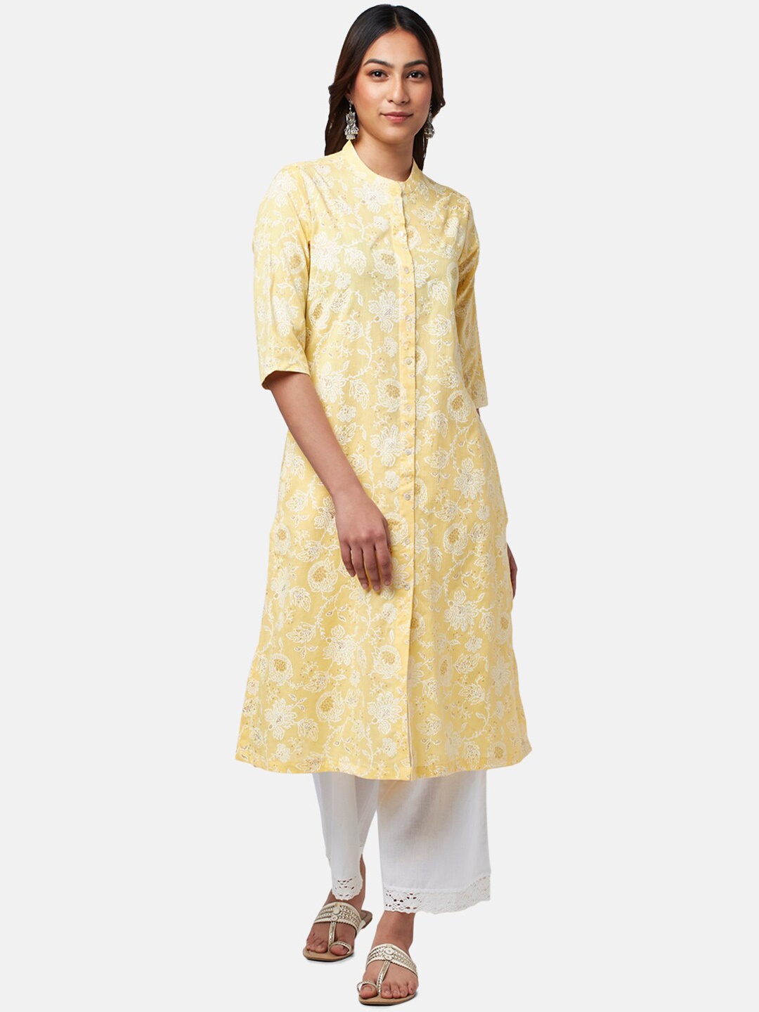 

RANGMANCH BY PANTALOONS Women Floral Printed A-Line Kurta, Yellow