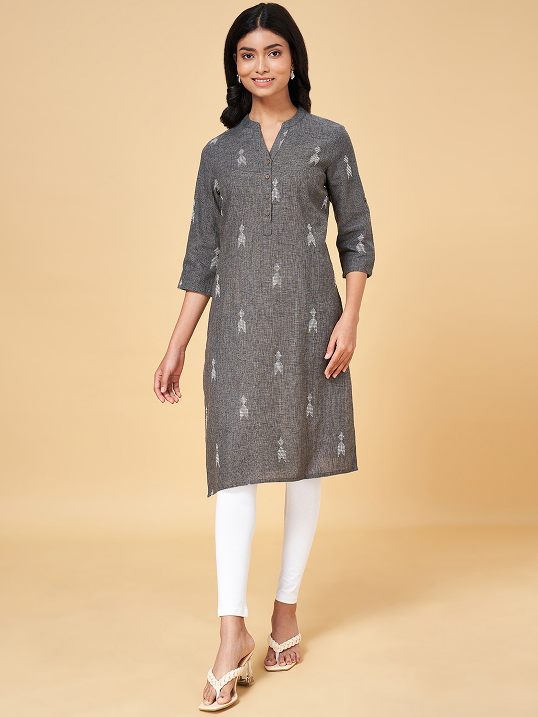 

YU by Pantaloons Women Geometric Woven Design Kurta, Charcoal