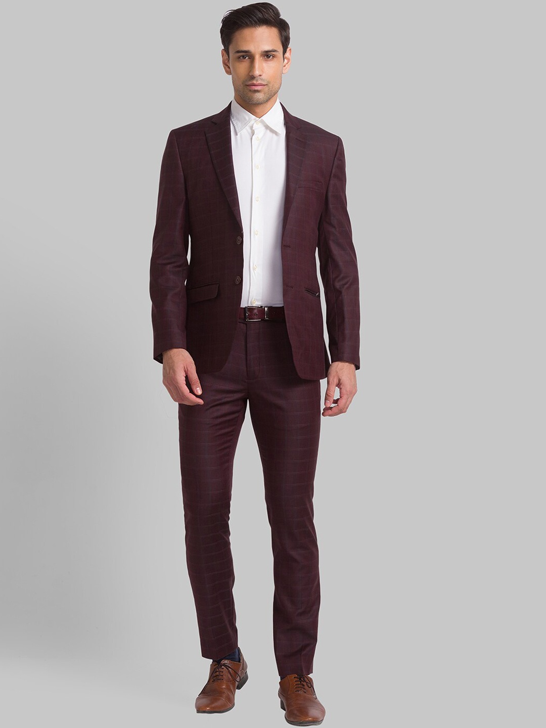 

Park Avenue Men Checked Single Breasted Two Piece Formal Suit, Maroon