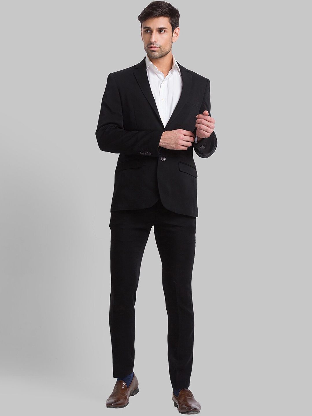 

Park Avenue Men Single-Breasted Super Slim-Fit 2-Piece Formal Suit, Black