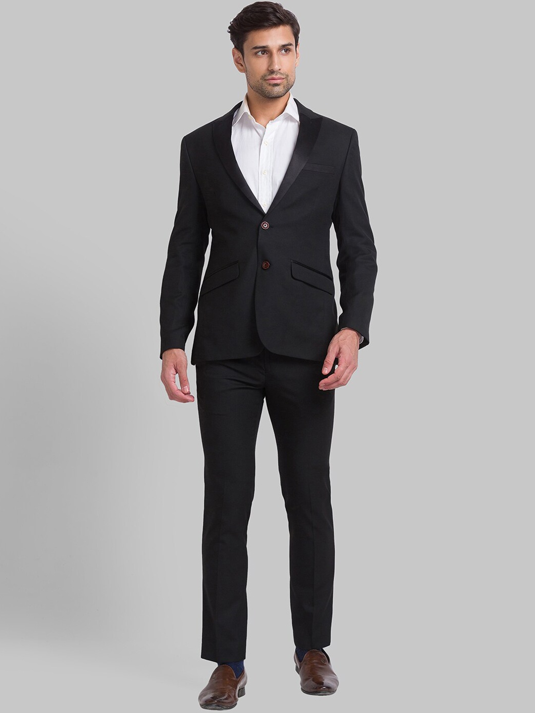 

Park Avenue Men Single-Breasted Super Slim-Fit 2-Piece Formal Suit, Black