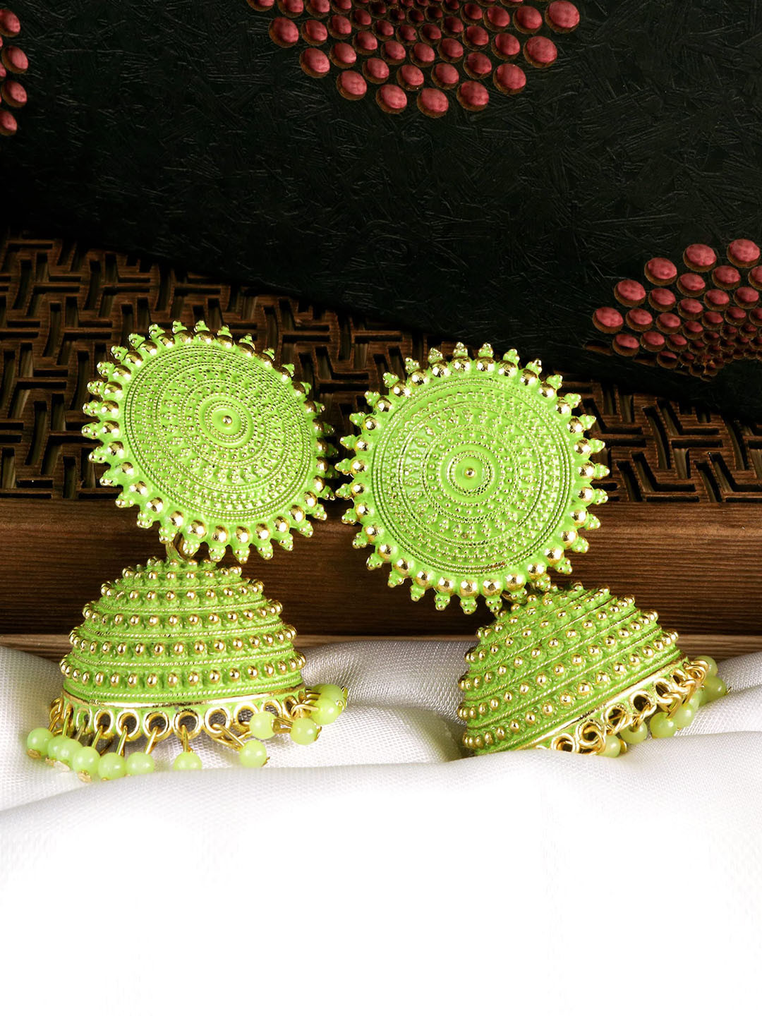

VAGHBHATT Classic Jhumkas Earrings, Green