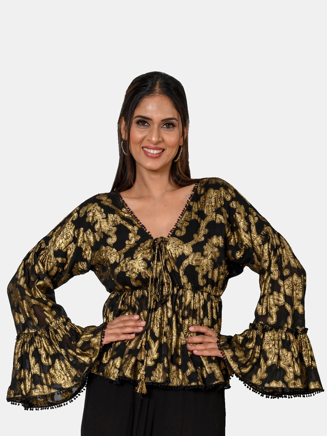 

WESTIFIED Abstract Print Cinched Waist Tie-Up Top, Black
